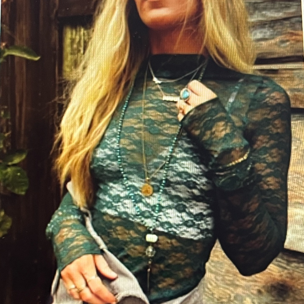 Lace layering top by “in bloom” M from three birds nest green
